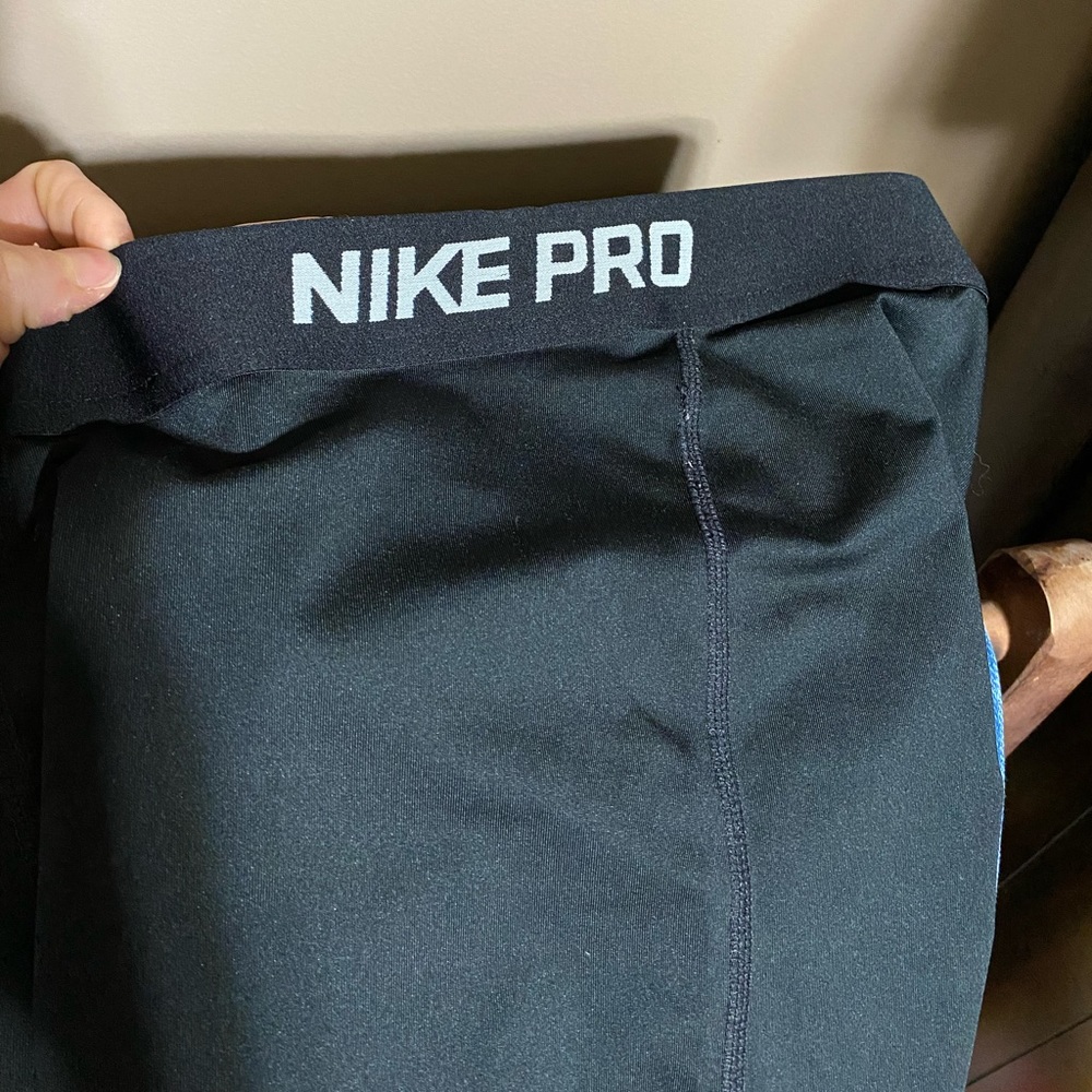 Nike leggings - Picture 4 of 5